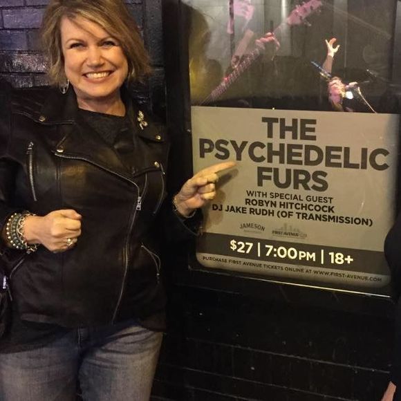 Meet your Posher, Cynthia - Picture 1 of 1